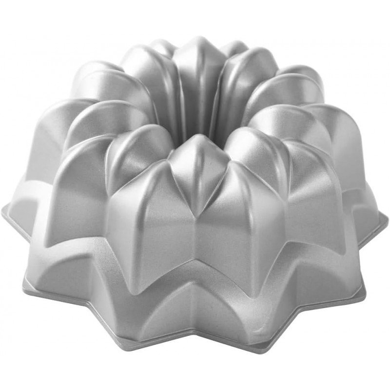 Nordic Ware Vintage Star Bundt Pan