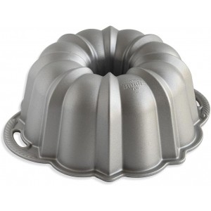 Nordic Ware Anniversary Bundt, 15 Cup, S...