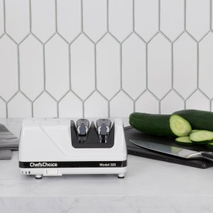 Chef'sChoice Professional Electric Knife Sharpeners FlexHone/Strop With 100-Percent Diamond Abrasives And Precision Angle Guides For 20-Degree Straight-Edge and Serrated Knives, 2-Stage, White