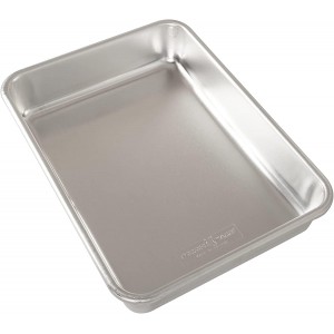 Nordic Ware Natural Aluminum Commercial Cake Pan with Lid, Rectangle Pan with Lid Silver, 9 x 13