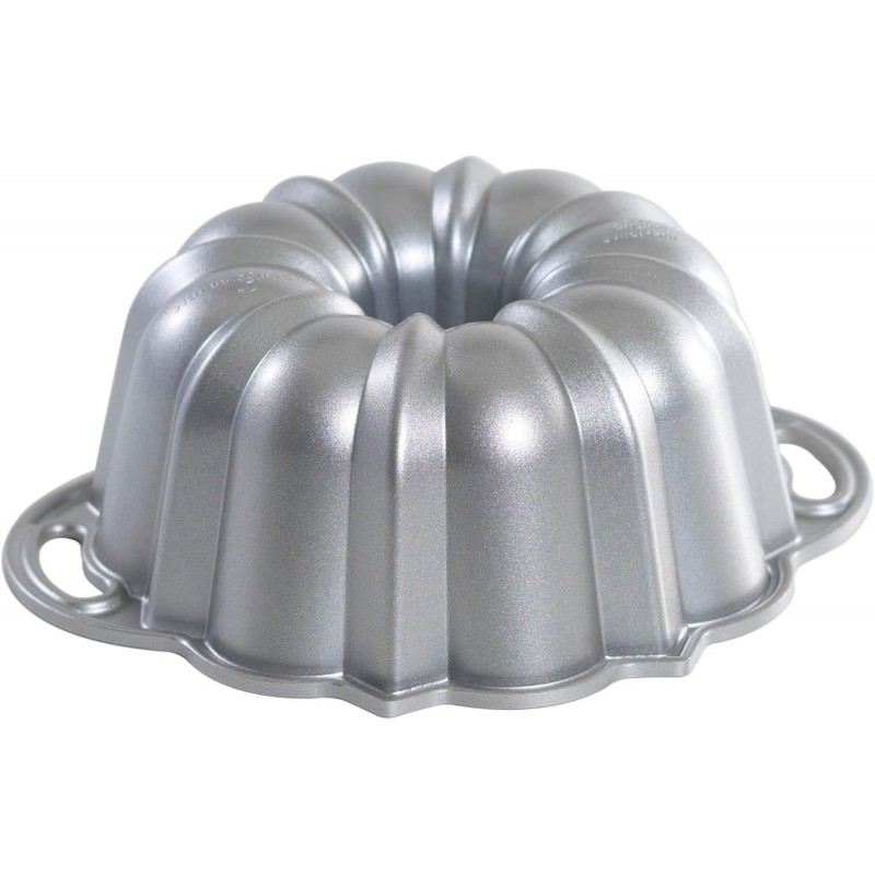 Nordic Ware Platinum Collection Bundt Pan, 6-Cup