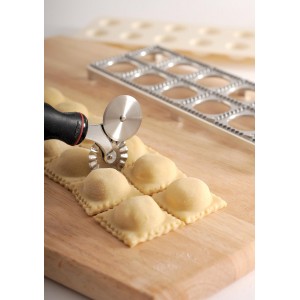 Norpro Grip-EZ Pastry/Ravioli Wheel, 1 piece, Black