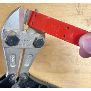 DMT D2F Dia-Sharp Mini Whetstone Knife Sharpener and Diamond Sharpening Stone, 2.5 Inch, Fine