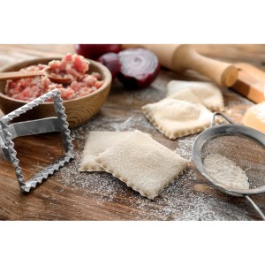 Fantes Ravioli Maker Stamp Set, Square Stamp with Wooden Handle and Fluted Edge, 2.75-Inch, The Italian Market Original since 1906