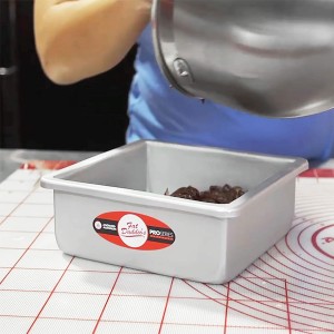 Fat Daddio's PSQ-882 Anodized Aluminum Square Cake Pan, 8 x 2 Inch