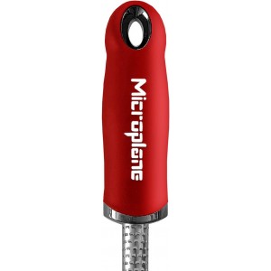 Microplane Specialty Spice Grater – Perfect for Nutmeg & Cinnamon, with Safety Cover (Red)