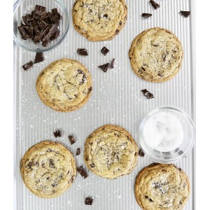 USA Pan Bakeware Cookie Sheet, Large, Warp Resistant Nonstick Baking Pan, Made in the USA from Aluminized Steel,Silver