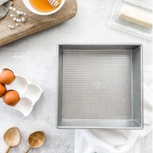 USA Pan Bakeware Nonstick Square Cake Pan, 8 Inch, Aluminized Steel