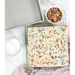 USA Pan Bakeware Nonstick Square Cake Pan, 8 Inch, Aluminized Steel