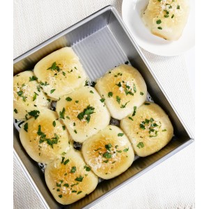 USA Pan Bakeware Nonstick Square Cake Pan, 8 Inch, Aluminized Steel