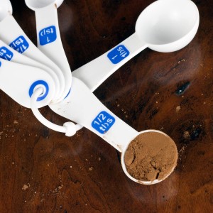 Plastic Measuring Spoon Set, 6 piece set, White and Blue