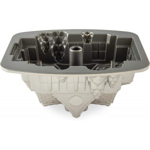 Nordic Ware Gingerbread House Bundt Pan