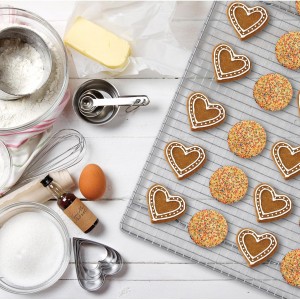 Mrs. Anderson's Baking Professional Cooling Rack, Heavy Duty Steel, Fits Half Sheet Pans, 16.5 x 11.875 x 0.625-Inches