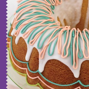 Wilton Gold Non-Stick 9.49 in Fluted Tube Cake Pan, Cold-Rolled Steel Bakeware, Made without PFAS, Packaging May Vary