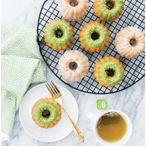 Nordic Ware Platinum Collection Anniversary Bundtlette Pan