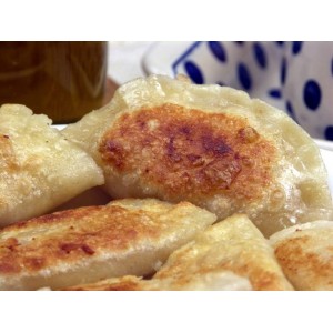 Pierogi Maker and Dumpling Mold