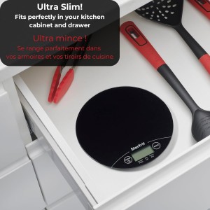 Starfrit Digital Kitchen Scale - Glass Platform - Measures Weight and Liquid Volume - 11 lb / 5 kg Capacity - Black