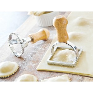 Fox Run 57670 Ravioli Cutter Stamps, Round & Square, Set of 2 , 2.75 x 4.75 x 5.75 inches