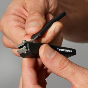 Tweezerman Men's Precision Grip Toenail Clipper, Black