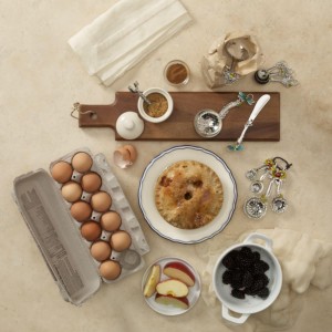 Ganz 4-Piece Measuring Spoon Set with Color, Ladybugs Silver