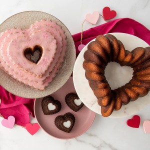 Nordic Ware Tiered Heart Bundt, 12 Cup, Toffee