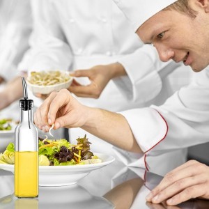 Gusnilo 8 oz (250ml) Oil and Vinegar Dispenser Set - 2PCS Olive Oil Dispenser Bottles, Syrup Dispenser & Kitchen Oil Bottles with Pour Spouts and Funnel