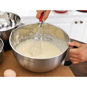 Rorence Stainless Steel Non-Slip Mixing Bowls With Pour Spout, Handle and Lid, Set of 3, Black