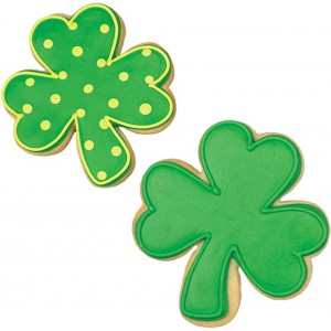 Ann Clark St. Patrick’s Day Shamrock Cookie Cutter, 3-3/4” Made in USA