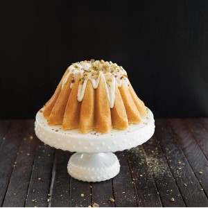 Nordic Ware Lotus Bundt Pan Gold, 5 Cup Capacity