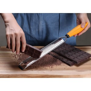 Deiss PRO Lemon Zester & Heavy Duty Cheese Grater & Vegetable Grater - Parmesan Cheese Lemon, Garlic, Nutmeg, Chocolate, Fruits, Vegetables, Ginger Grater - Cheese Shredder & Stainless Steel Grater