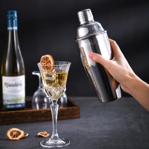Cocktail Shaker,24 oz Martini Shaker,Drink Shaker Built-in Strainer,Professional Stainless Steel Margarita Mixer,Bartender Kit Gifts.