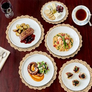 Juvale Paper Placemats - 12-Inch Round, Brown, 250 Count - Disposable Placemats & Lace Doilies - Paper Chargers for Dinner Plates - Tea Party Decorations & Wedding Table Decor