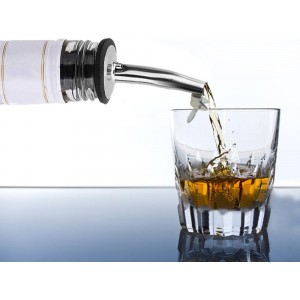 Wobe 5 Pcs Wine Bottle Pourers, Stainless Steel Liquor Pour Spout Flip Top Wine Bottle Stoppers Speed Pourers Olive Oil Bottle Tapered Spout Bottle Pourers for Oil Wine Vinegar Liquid Liquor