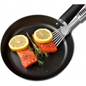 Premium Fish Spatula - Rust-Resistant Stainless Steel, Non-Slip Handle, Ideal for Grilling, Frying, Turning and Flipping Fish, Meat, Eggs, and More - Ergonomic Design for Perfect Results - Set of 2