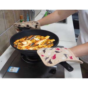 Pot Holders Set of 2 Heat Resistant 480 ℉ Kitchen Non Slip Clear Silicone Printed Comfortable Cotton Lining Women Men Cooking Barbecue Microwave Machine Washable (Cat, Khaki Potholders)
