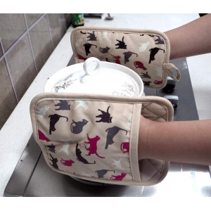 Pot Holders Set of 2 Heat Resistant 480 ℉ Kitchen Non Slip Clear Silicone Printed Comfortable Cotton Lining Women Men Cooking Barbecue Microwave Machine Washable (Cat, Khaki Potholders)