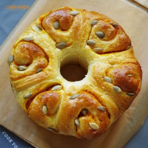 CHEFMADE Angel Food Cake Pan, 6-Inch with Removable Loose Bottom Non-Stick Chiffon Tube Pan for Oven and Instant Pot Baking (Champagne Gold)