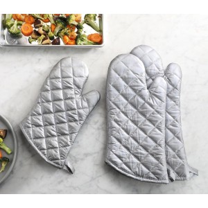 New Star Foodservice Oven Mitts with Extra Defense, up to 400F, Set of 2 (Silver (Interwoven Cloth/Silicone), 13-Inch (Set of 2))