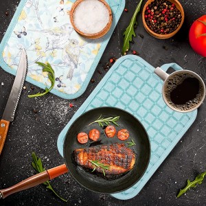 Pot Holders Set of 3 Silicone Printing Non Slip Heat Resistant, Yarm-Dyed Hot Pads Cotton Home Kitchen Cooking Barbecue Microwave Women Men Machine Washable BBQ Grilling. (Light Blue Potholders)