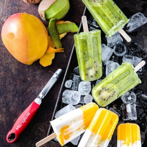 Microplane Professional Serrated Swivel Peeler for Tomato and Kiwi, for Right and Left Hand Use