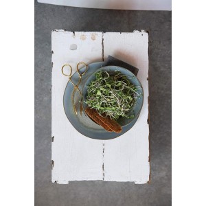 Creative Co-Op Embossed Leaf Shaped Tongs, Gold