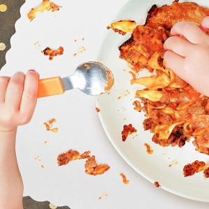 Disposable Paper Placemats – Premium, 50 Pack of White Scalloped Edge Placemats, Perfect Size 10x 14