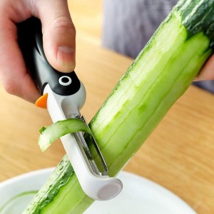 Potato Carrot Peeler Foldable Penguin Shaped Fruit Vegetable Peelers for Kitchen