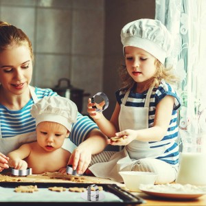 Patelai 12 Pieces Round Cake Mold Ring Stainless Steel Cake Mousse Mold Including Pushers 3.15 Inches Diameter