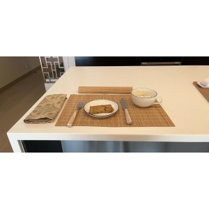 Dining Table Placemat, Heat-Resistant Place Mat Stain Resistant Anti-Skid Washable Bamboo Table Mat Placemat Kitchen Table mat