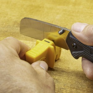 Smith's 51215 EdgeWork Utility Knife Sharpener
