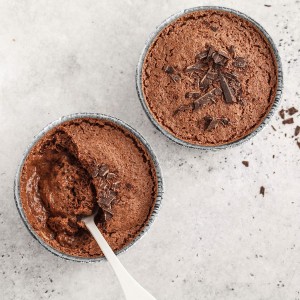 PLASTICPRO Aluminum Foil Muffin Pans Reusable and Disposable, Holds 6 Cupcakes/Muffin & Pie foil Pan Pack of 10