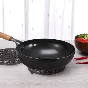 2 Pack Round Cast Iron Trivet, 6.7 Inch Heavy-Duty Trivets for Hot Dishes, Pots and Pans, with Rubber Feet Non-Slip, Rustic Cast Iron Holder for Kitchen Dining Table Countertop