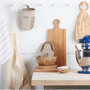 KitchenAid Beacon Two-Tone Non-Slip Mini Oven Mitt Set, Milkshake/Beige, 5.5