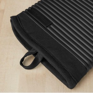 KITCHENAID Ribbed Soft Silicone Oven Mitt 2-Pack Set, Matte Black, 7.5